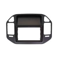 Mitsubishi Pajero III 1999 - 2006 Рамка переходная 9 дюймов