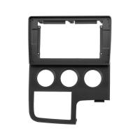 Toyota Hiace 2019 +  Рамка переходная 10 дюймов правый руль